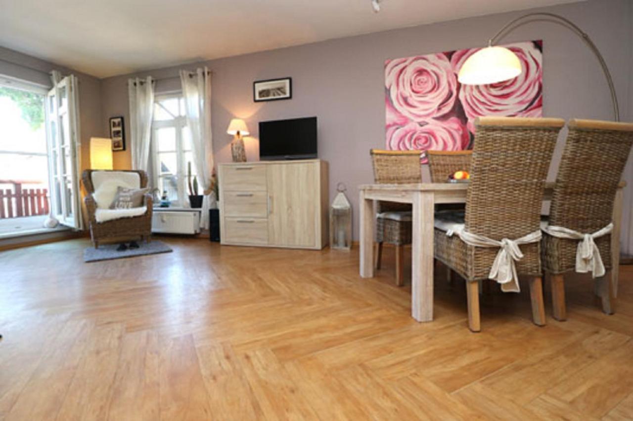 App Dreimaster Apartment Ahrenshoop Ngoại thất bức ảnh